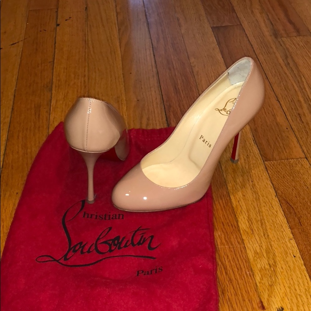 christian loubotin pumps